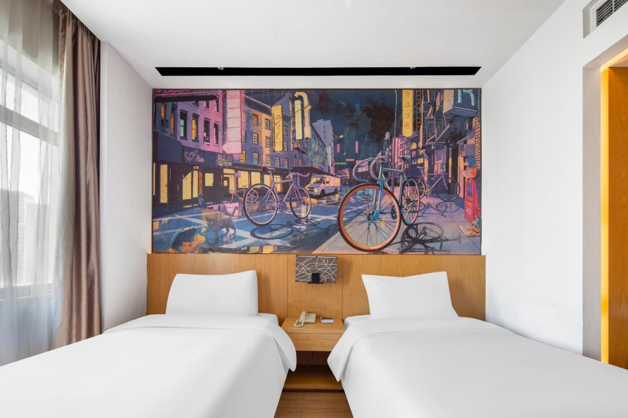 Minimax Hotel Shanghai Songjiang Exteriör bild