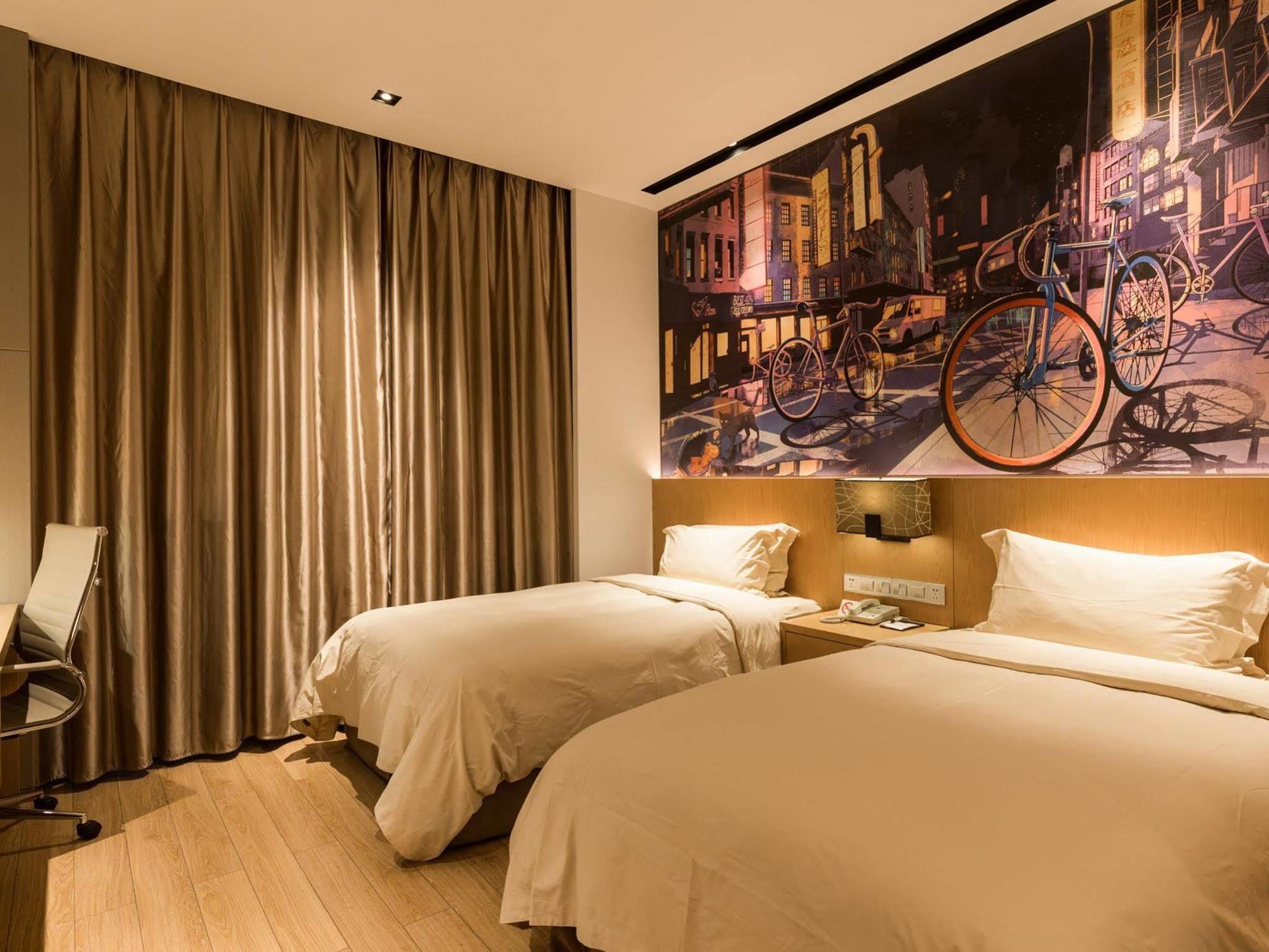 Minimax Hotel Shanghai Songjiang Exteriör bild